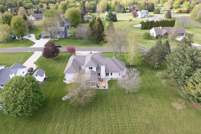 2717 Olin Way, Sun Prairie, WI 53590