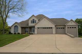 2717 Olin Way, Sun Prairie, WI 53590