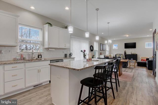 72 HEATHER LN, East Berlin, PA 17316