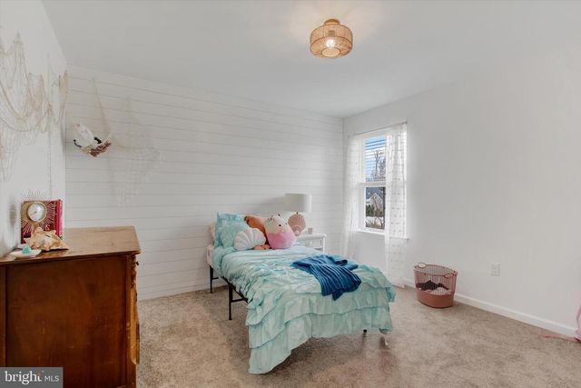 72 HEATHER LN, East Berlin, PA 17316