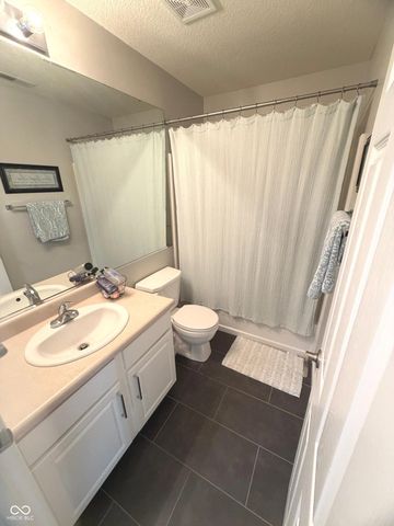 5343 Wood Hollow Drive, Indianapolis, IN 46239
