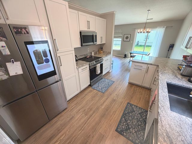 5343 Wood Hollow Drive, Indianapolis, IN 46239