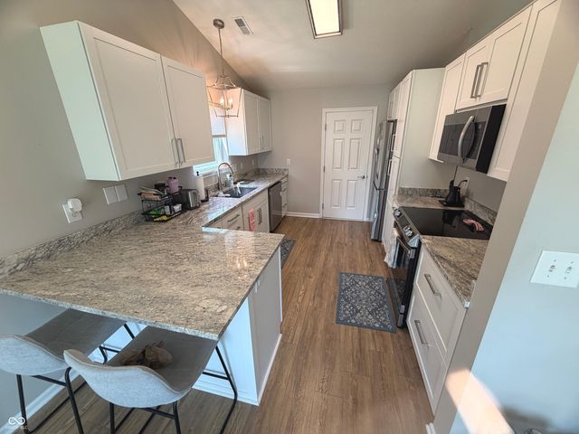 5343 Wood Hollow Drive, Indianapolis, IN 46239