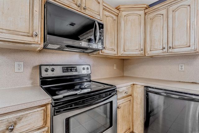 39 Willow Lake Drive, Ward, AR 72176