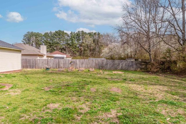 39 Willow Lake Drive, Ward, AR 72176