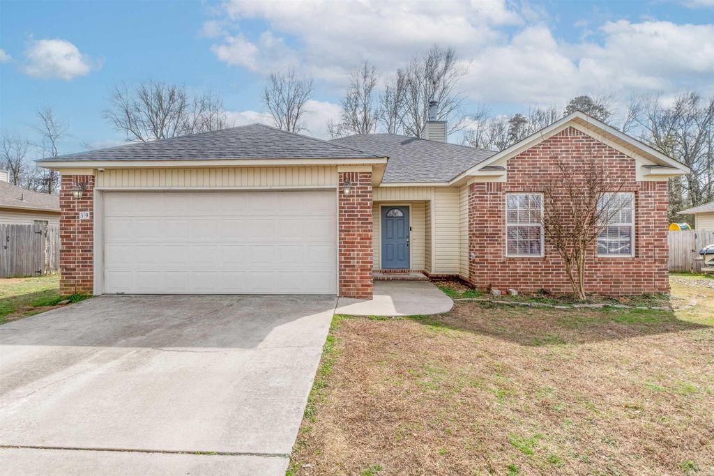 39 Willow Lake Drive, Ward, AR 72176