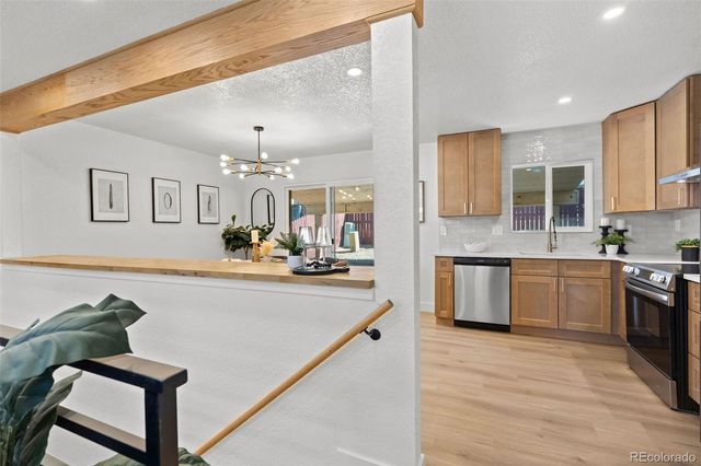 3698 S Norfolk Way, Aurora, CO 80013