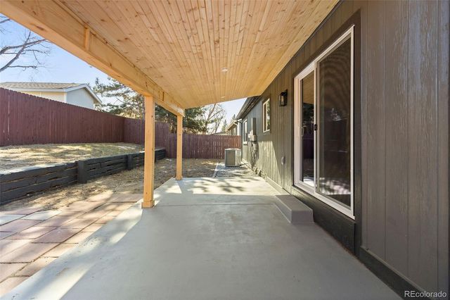 3698 S Norfolk Way, Aurora, CO 80013