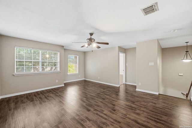 423 DONALAN DR, Converse, TX 78109