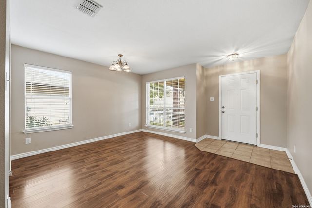 423 DONALAN DR, Converse, TX 78109