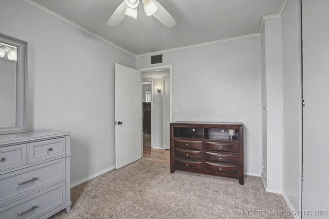 7854 E King Street, Tulsa, OK 74115