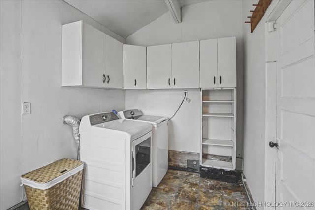 7854 E King Street, Tulsa, OK 74115