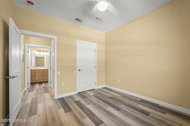 10550 BAYMEADOWS Road 1022, Jacksonville, FL 32256