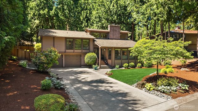3415 211th Avenue NE, Sammamish, WA 98074