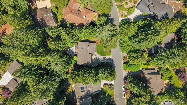 3415 211th Avenue NE, Sammamish, WA 98074