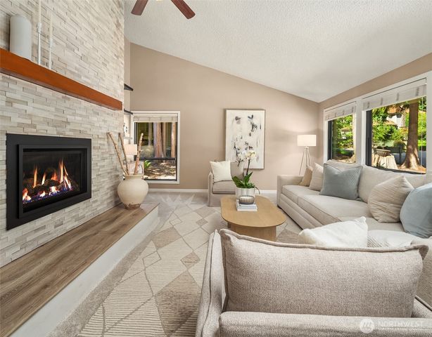 3415 211th Avenue NE, Sammamish, WA 98074