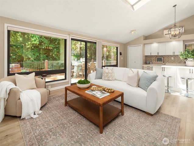 3415 211th Avenue NE, Sammamish, WA 98074