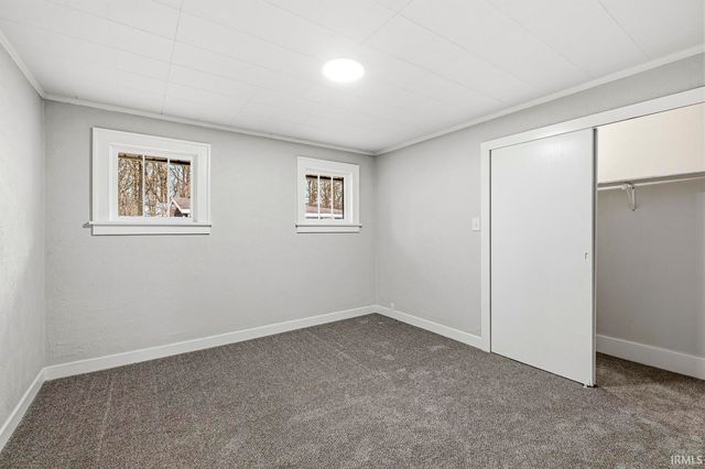 19602 Greenacre Street, South Bend, IN 46637