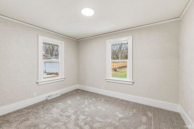 19602 Greenacre Street, South Bend, IN 46637