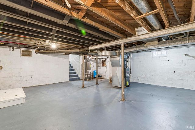 19602 Greenacre Street, South Bend, IN 46637