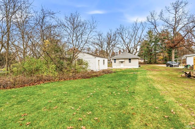 19602 Greenacre Street, South Bend, IN 46637