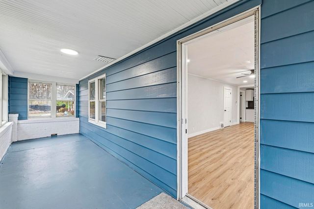 19602 Greenacre Street, South Bend, IN 46637