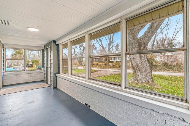 19602 Greenacre Street, South Bend, IN 46637