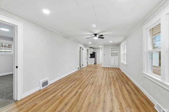 19602 Greenacre Street, South Bend, IN 46637