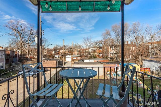 3231 Gravois Avenue, St Louis, MO 63118