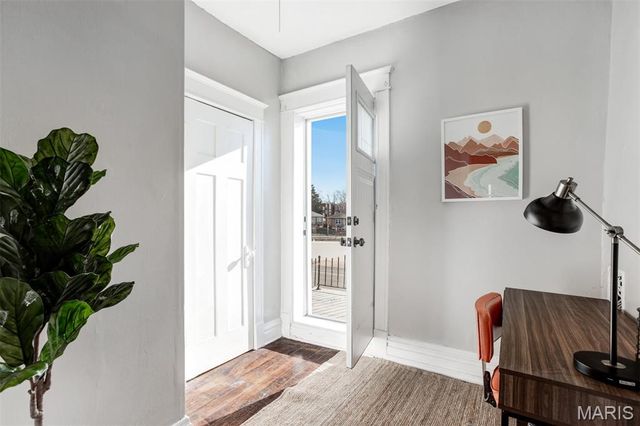 3231 Gravois Avenue, St Louis, MO 63118