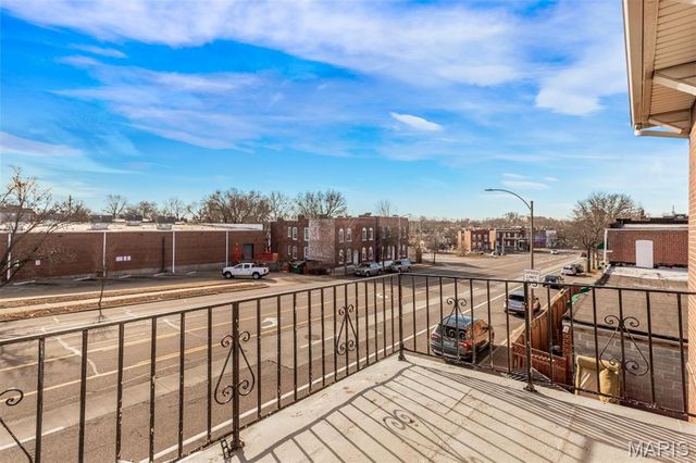 3231 Gravois Avenue, St Louis, MO 63118