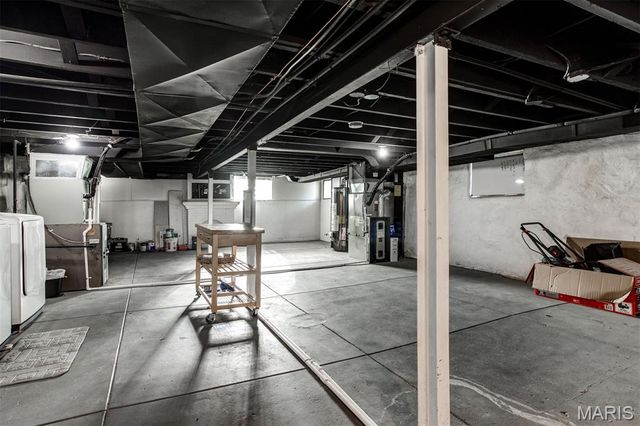 3231 Gravois Avenue, St Louis, MO 63118