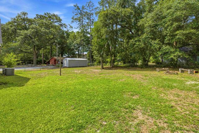 413 Paul St., Conway, SC 29527