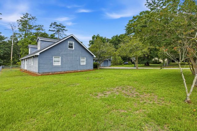 413 Paul St., Conway, SC 29527