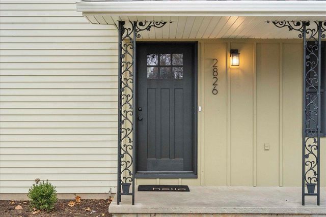 2826 Grandview Boulevard, Madison, WI 53713