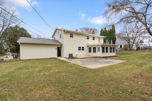 2826 Grandview Boulevard, Madison, WI 53713