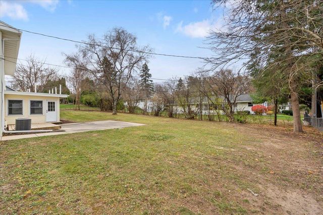 2826 Grandview Boulevard, Madison, WI 53713