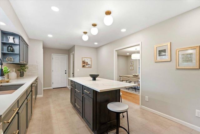 2826 Grandview Boulevard, Madison, WI 53713