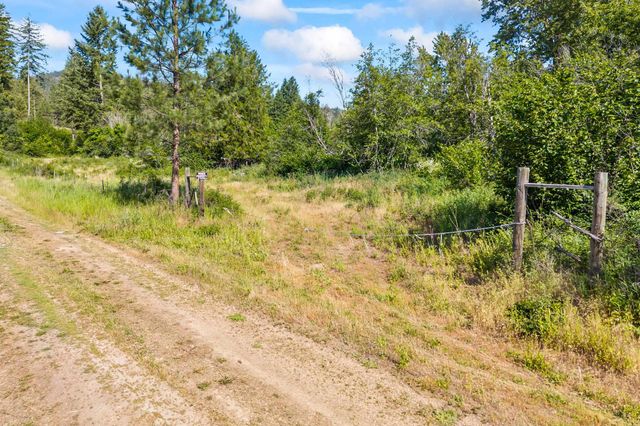 8XX Nancy Creek Rd, Kettle Falls, WA 99141