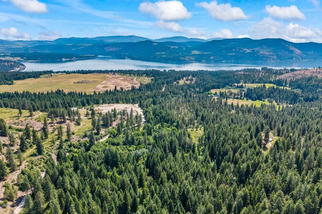 8XX Nancy Creek Rd, Kettle Falls, WA 99141