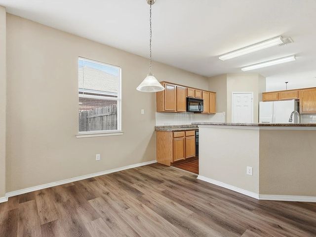 1048 Harriman Drive, Saginaw, TX 76131