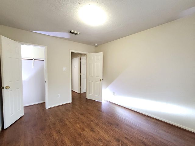 14034 Maximos Drive, Houston, TX 77083