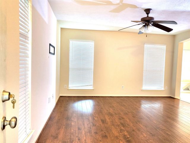 14034 Maximos Drive, Houston, TX 77083