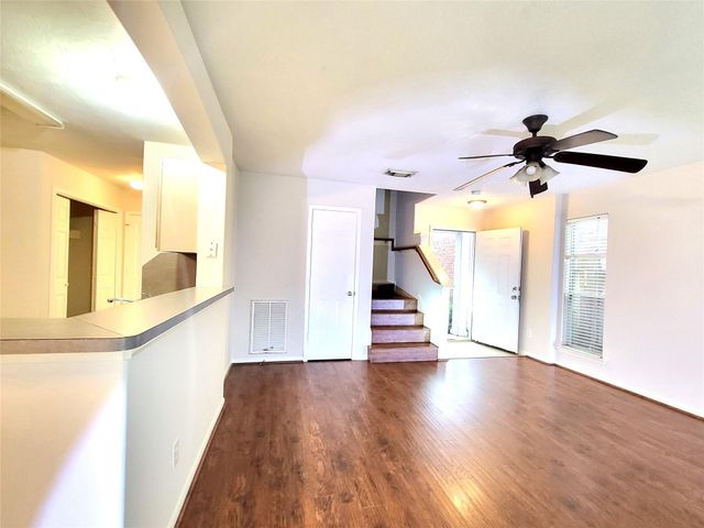 14034 Maximos Drive, Houston, TX 77083