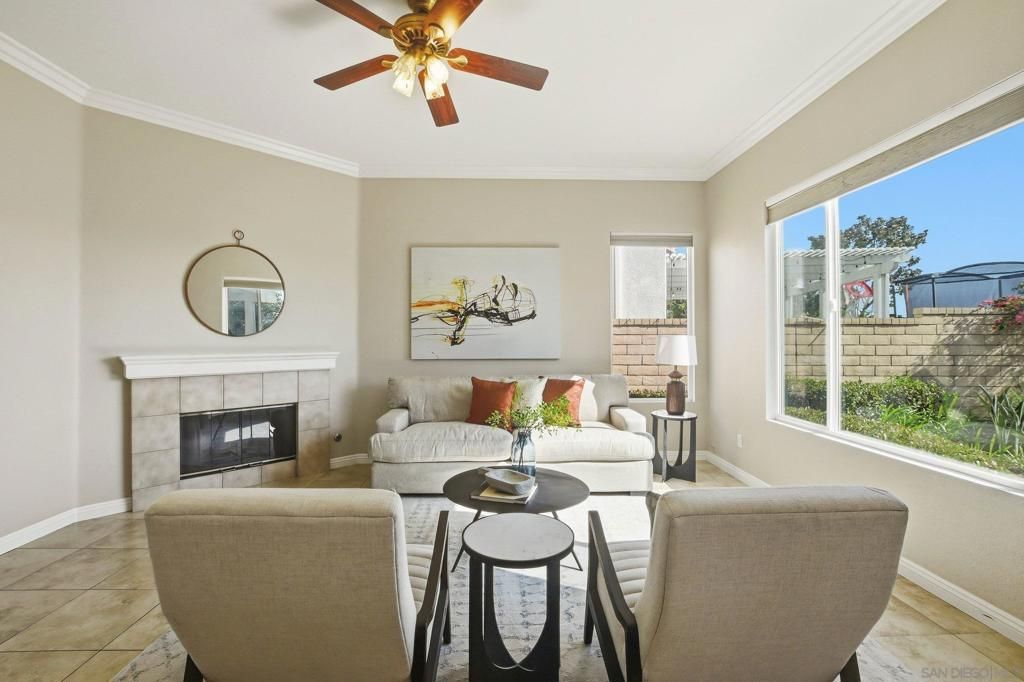 Image 23 of property listing at 10648 Briarlake Woods Dr, San Diego, CA 92130