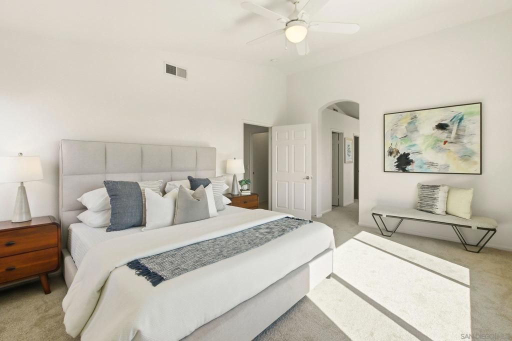 Image 37 of property listing at 10648 Briarlake Woods Dr, San Diego, CA 92130