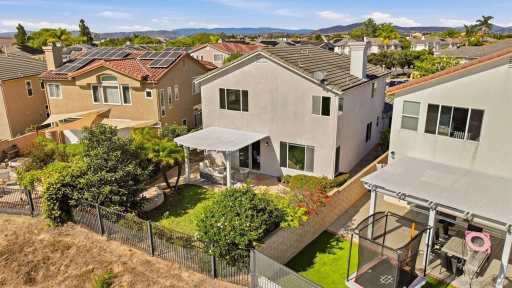 Image 58 of property listing at 10648 Briarlake Woods Dr, San Diego, CA 92130