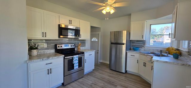 1201 S Rotherwood Avenue, Evansville, IN 47714