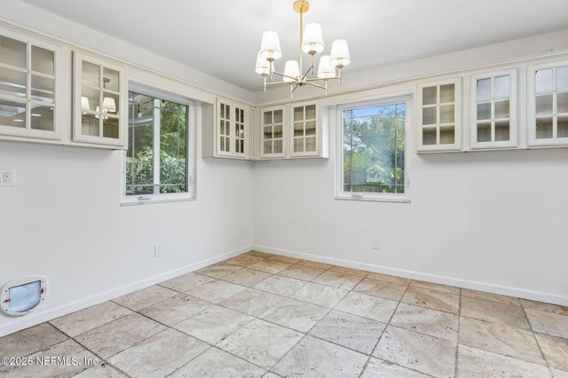 909 16TH Street N, Jacksonville Beach, FL 32250