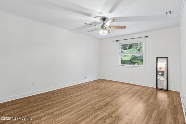 909 16TH Street N, Jacksonville Beach, FL 32250